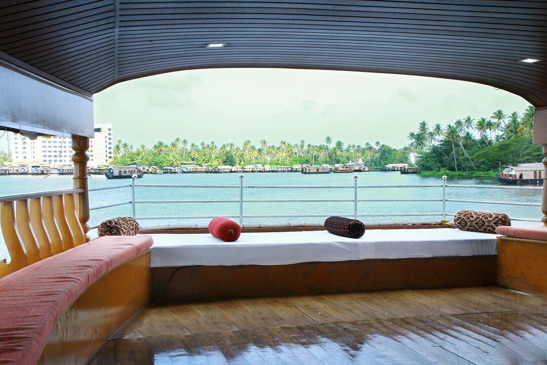 Upper deck area in alleppey houseboat