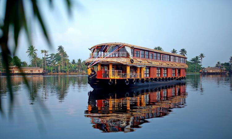 Upper deck alleppey houseboat